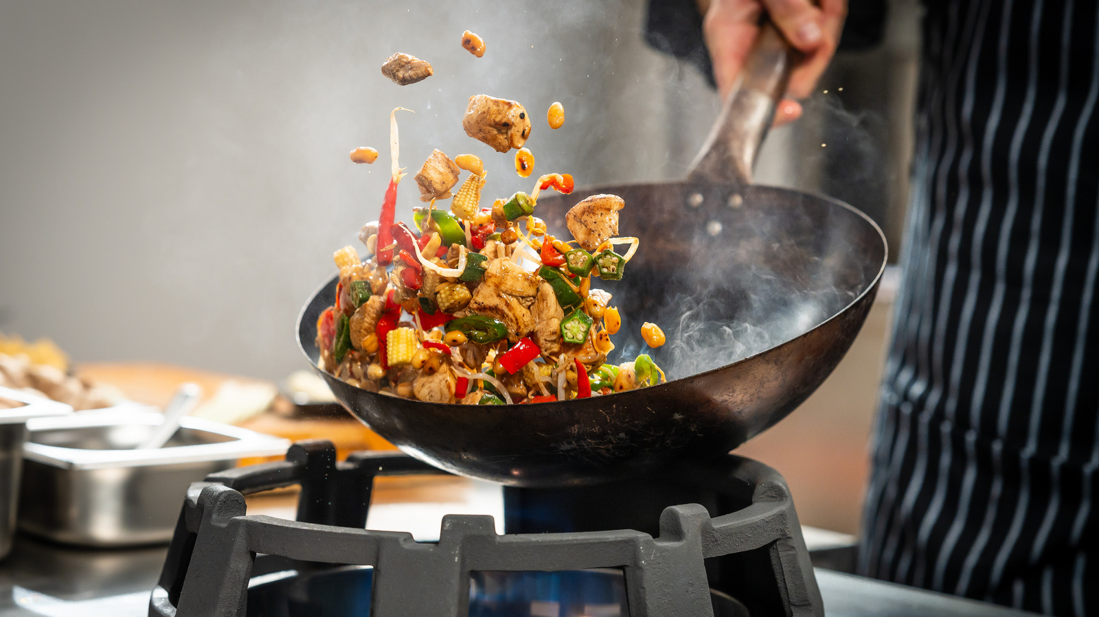 Achieve Restaurant-Quality Stir Fry: The Secret to Crisp Veggies & Umami Sauce